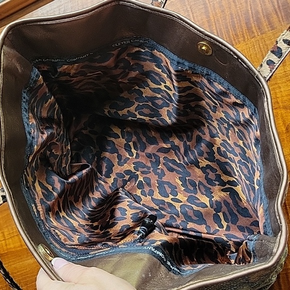 CLEVER CARRIAGE CHEETAH PYTHON TOTE - Picture 6 of 14